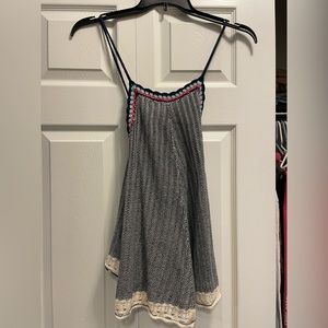 Woven tank